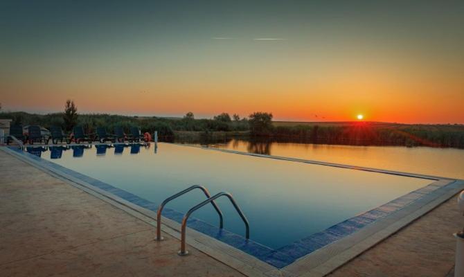 Sunny Deluxe Apartment Cosmopolis Stefanestii de Jos 외부 사진